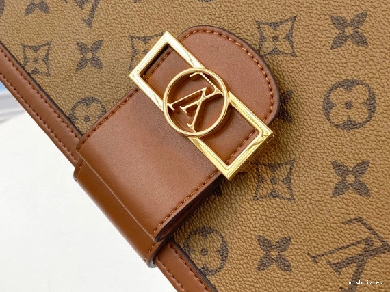 WIS LOUIS VUITTON CHANELUTCH 1202